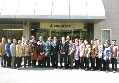  INDONESIAN SME TRAINING PROGRAM 'THE PROGRAM ON CORPORATE MANAGEMENT FOR INDONESIA' IN AOTS -OSAKA - JAPAN 2015
